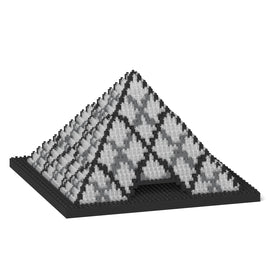 Pyramide De Louvre